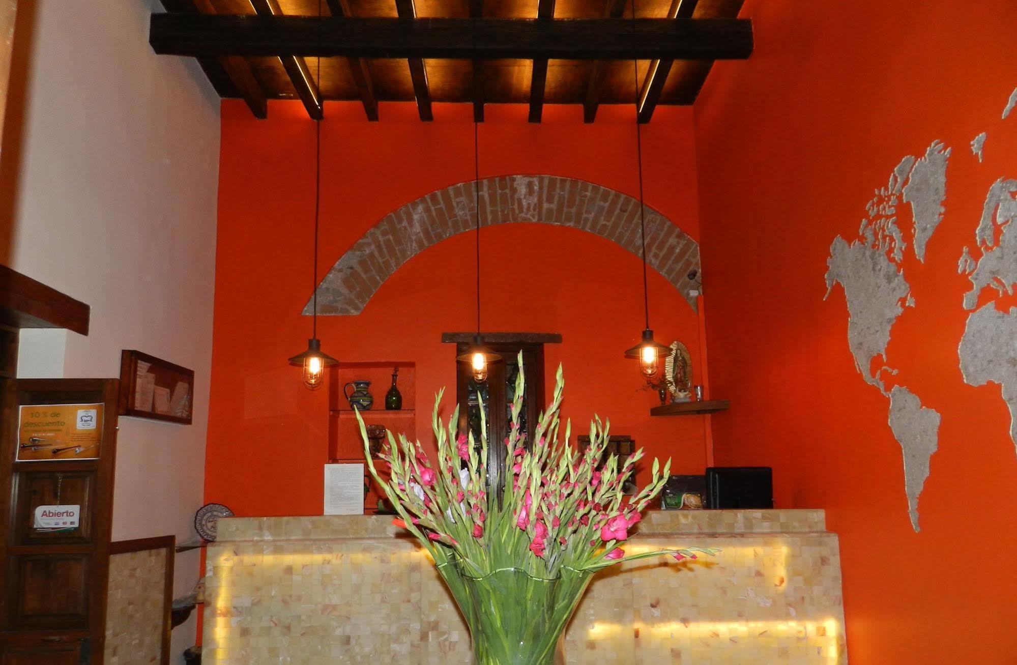 Collection O Al Otro Lado Del Rio, Puebla Hotel Kültér fotó Reception at Hotel Casa 1550